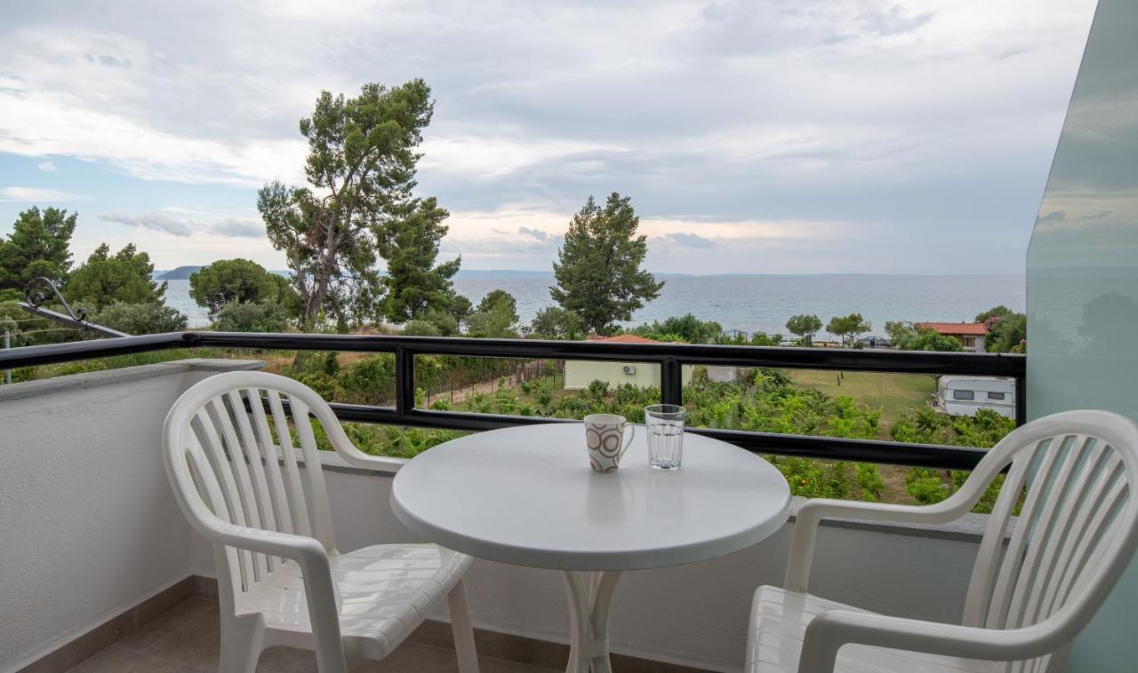 Fantasia Studios And Apartments Νέος Μαρμαράς Εξωτερικό φωτογραφία