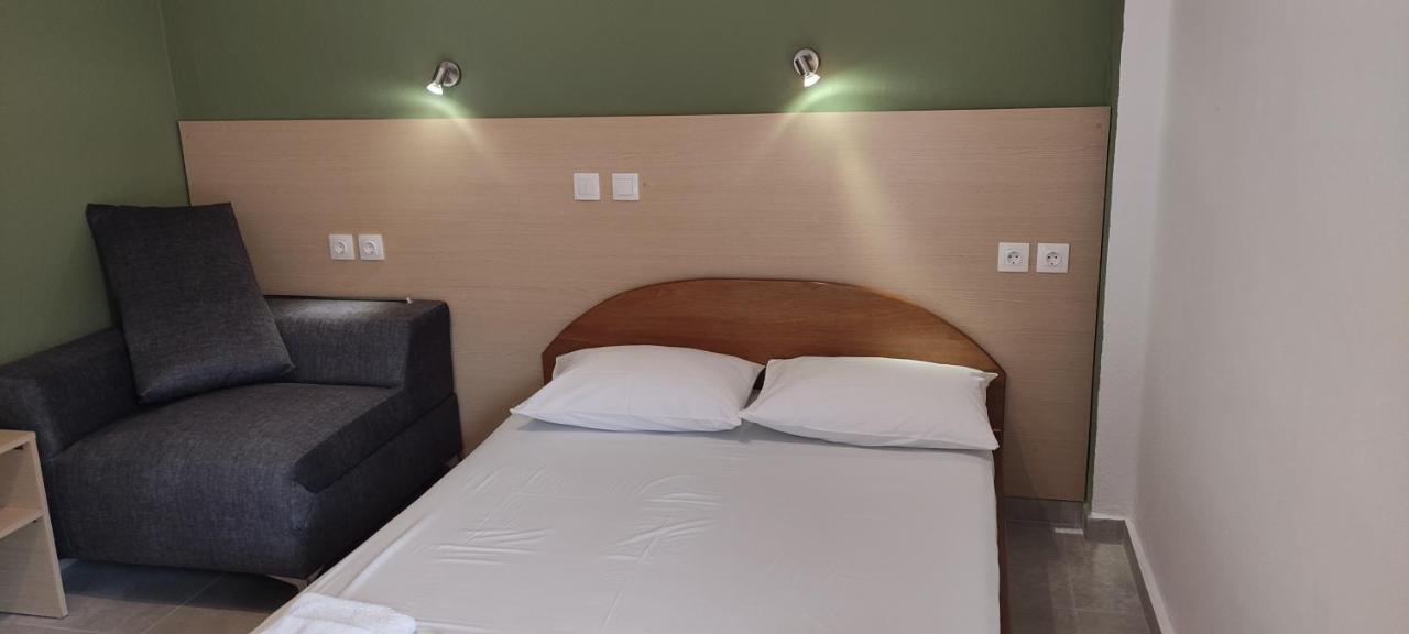 Fantasia Studios And Apartments Νέος Μαρμαράς Εξωτερικό φωτογραφία